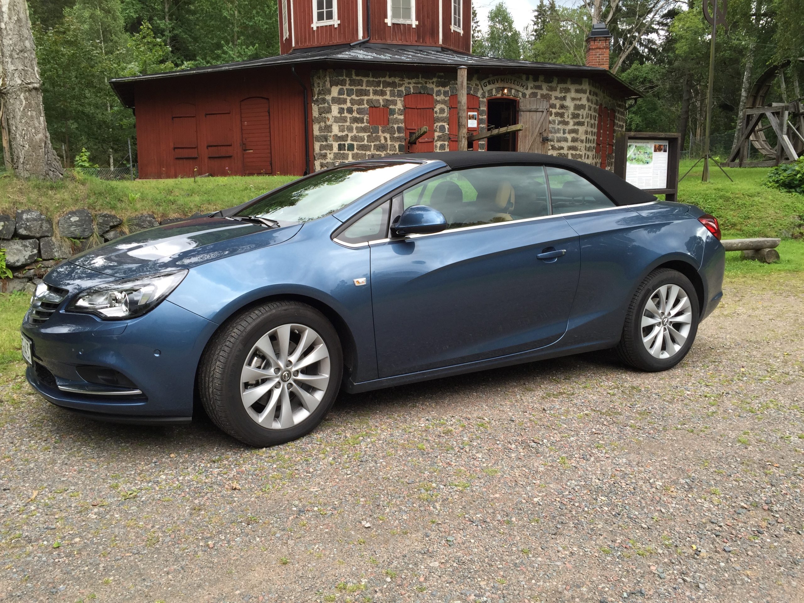 Wallenrud testar: Opel Cascada cab (video)