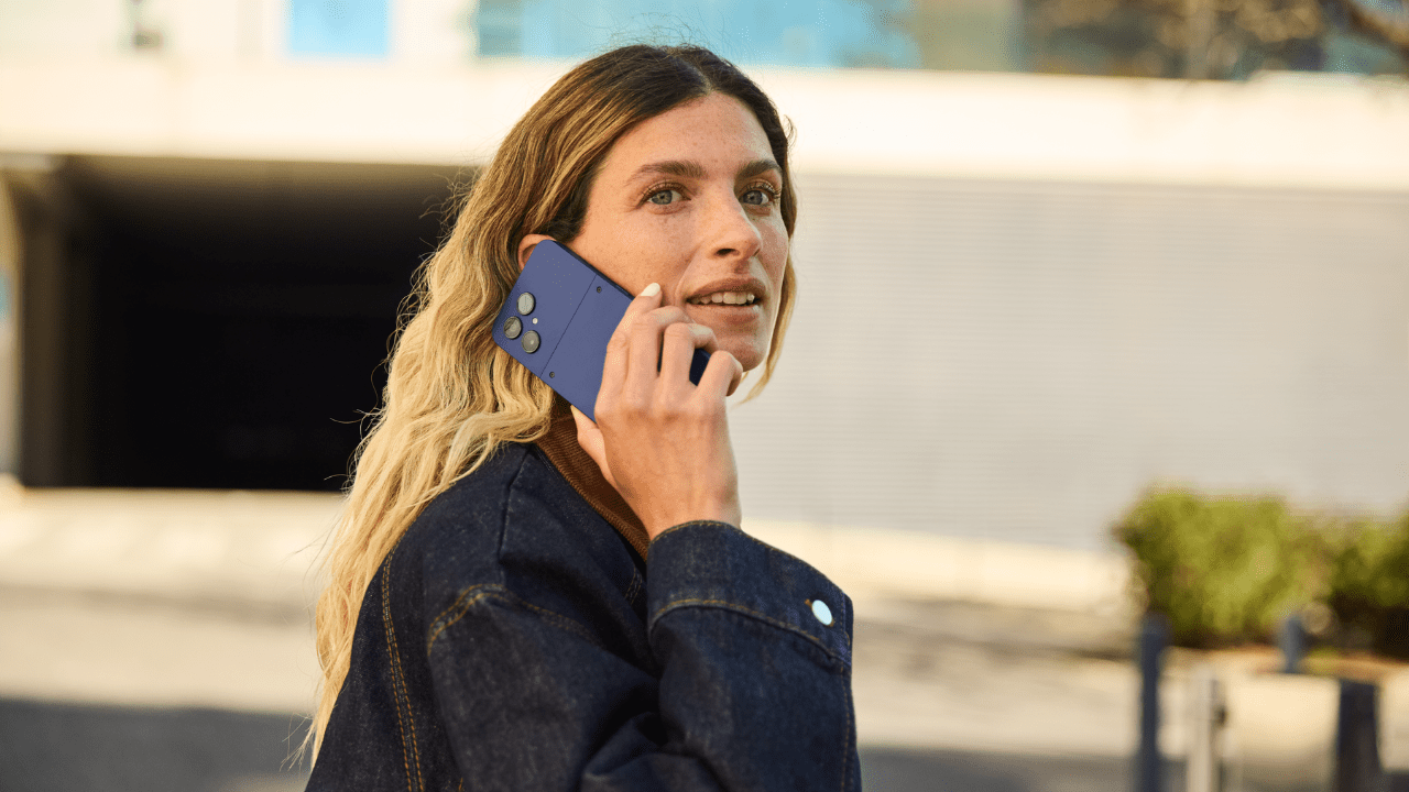 Nya Fairphone 6+ utmanar jättarna: Mobilen du faktiskt kan laga själv med en skruvmejsel